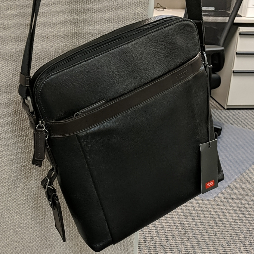 Tumi Freeland Double Zip City Bag